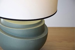 Lámpara de mesa cerámica Julieta