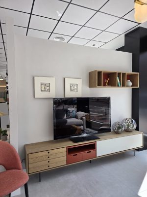 Oulet mueble tv de 260 en roble natural